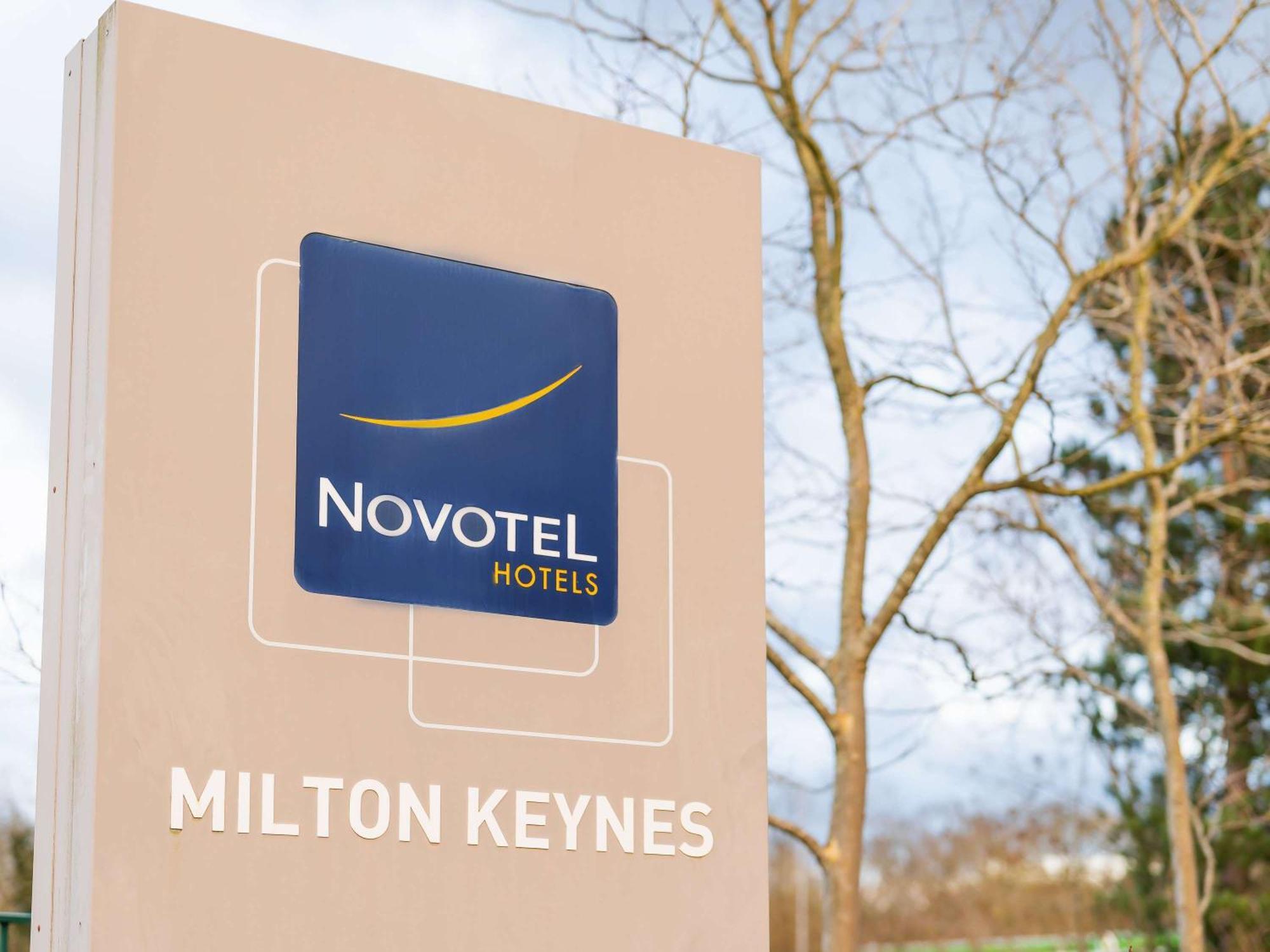 Novotel Milton Keynes Exterior photo